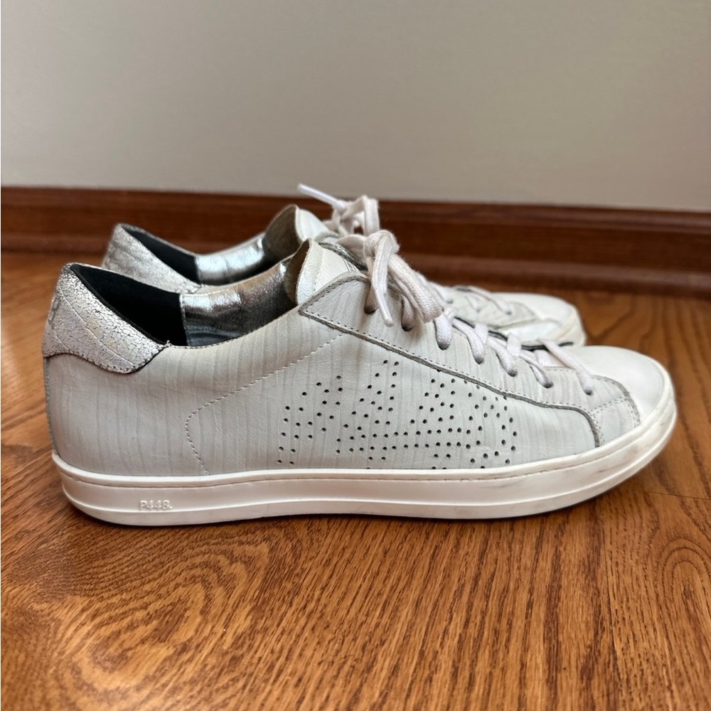 P448 Sneakers Womens 8.5-9 (39)